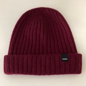 VARMA ribbed wool beanie hat